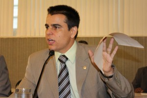 fabiano tolentino - nascentes das gerais